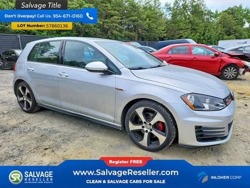 Used 2017 Volkswagen Golf 4-Door FWD image 5
