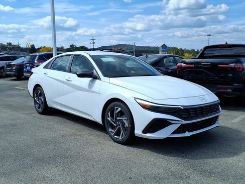 New 2025 Hyundai Elantra Sport w/ Cargo Package image 1