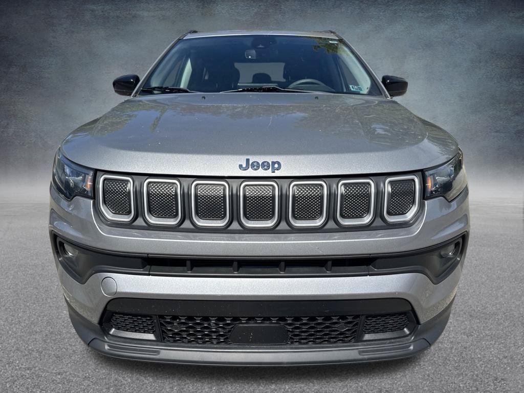 Used 2022 Jeep Compass Latitude AWD/4WD image 5