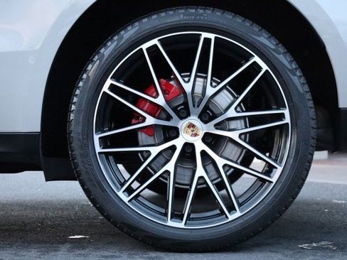 Used 2023 Porsche Macan S image 60