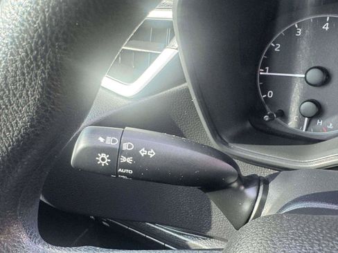 Used 2025 Toyota Corolla LE FWD image 24