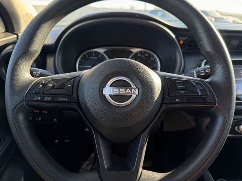 Certified 2025 Nissan Kicks Play S FWD image 22
