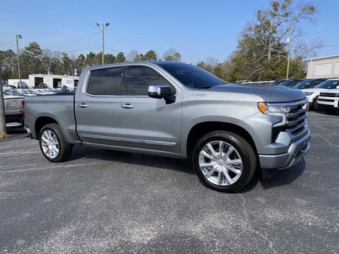 Used 2025 Chevrolet Silverado 1500 High Country w/ High Country Premium Package image 1