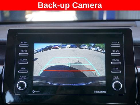 Used 2024 Toyota Camry SE FWD image 8