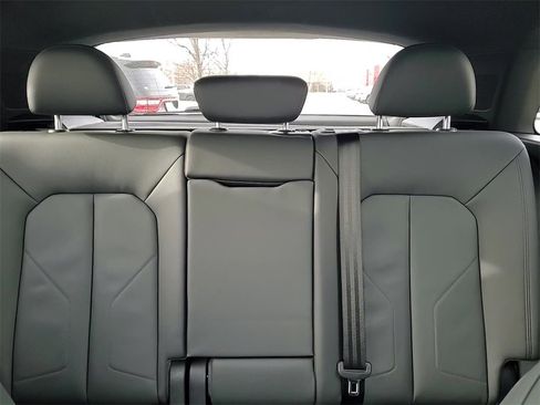 Used 2025 Audi Q3 2.0T Premium image 21