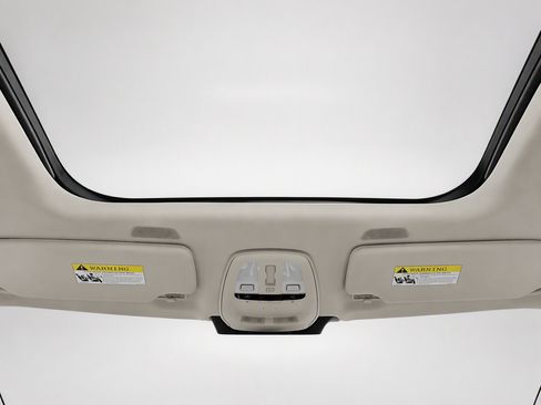 Certified 2024 Volvo XC90 B5 Plus w/ Protection Package Premier AWD/4WD image 18