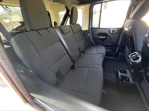 Used 2021 Jeep Wrangler Unlimited Rubicon w/ LED Lighting Group image 26