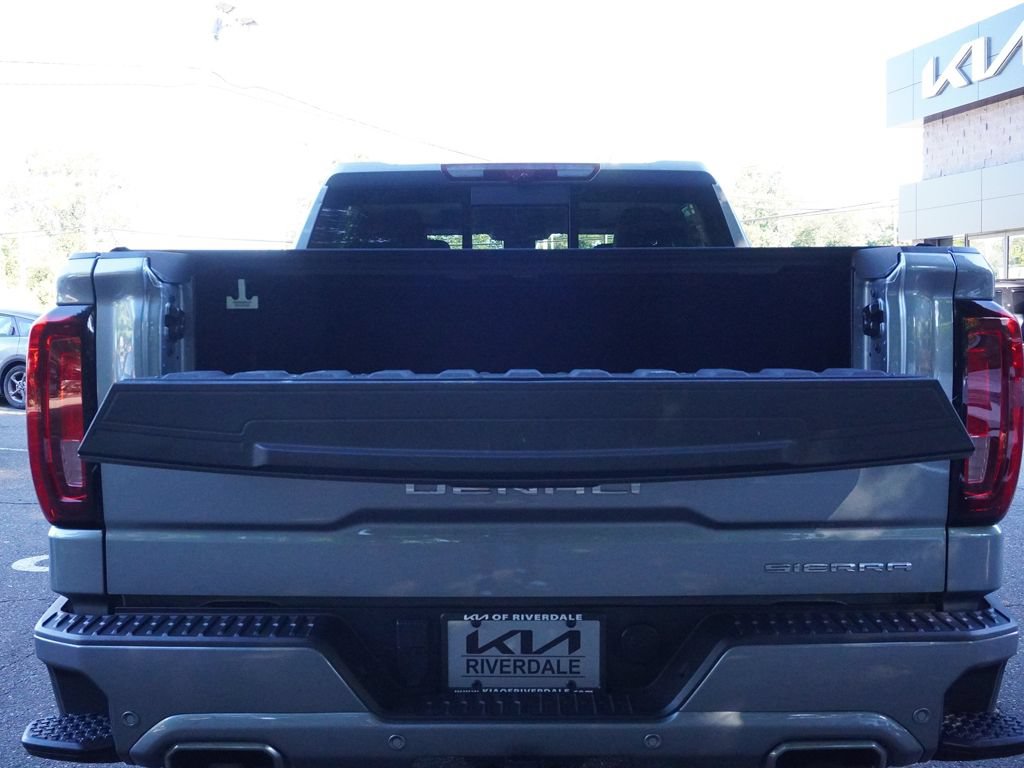 Used 2024 GMC Sierra 1500 Denali AWD/4WD image 23