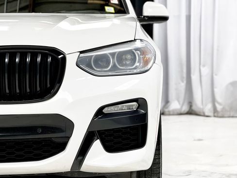 Used 2019 BMW X4 xDrive30i image 3