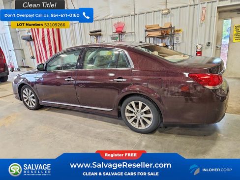 Used 2011 Toyota Avalon Limited FWD image 3