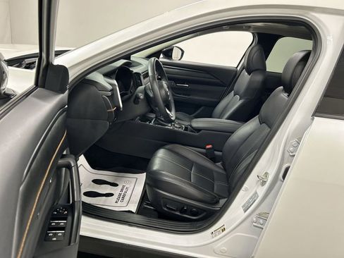 Certified 2025 MAZDA CX-50 AWD 2.5 Hybrid w/ Premium Pkg image 9