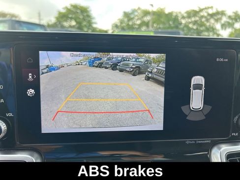 Used 2023 Kia Sorento X-Line EX image 16