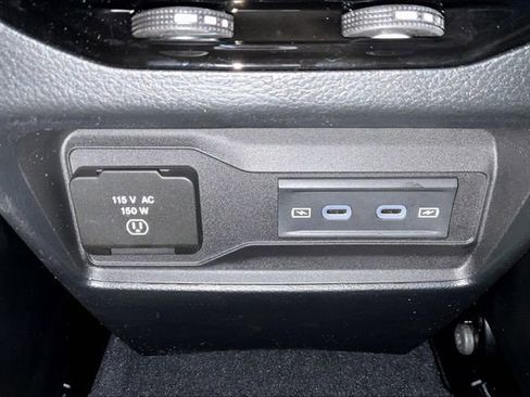 New 2026 Jeep Grand Cherokee Altitude AWD/4WD image 23