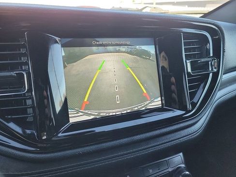 Used 2022 Dodge Durango GT image 16