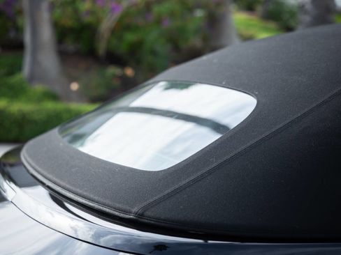 Used 2019 Rolls-Royce Dawn image 44