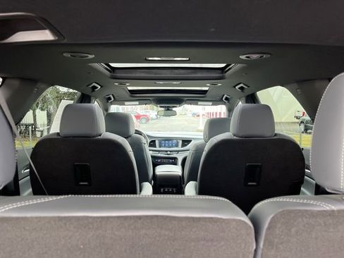 Used 2023 Buick Enclave Essence w/ Experience Buick Package image 8