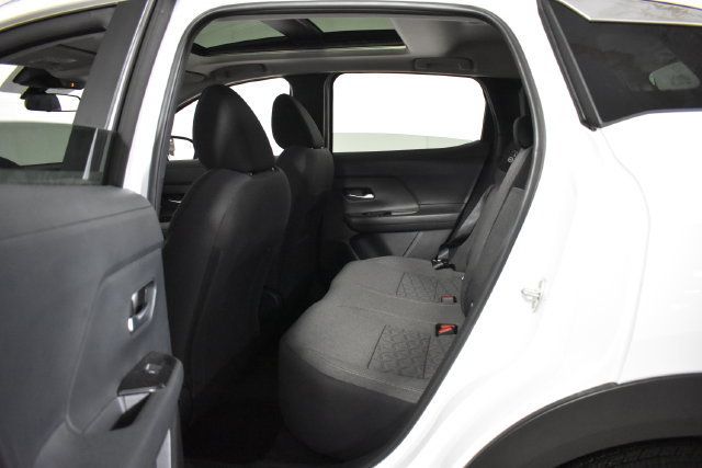 Certified 2026 Nissan Kicks SV w/ SV Premium Package AWD/4WD image 28