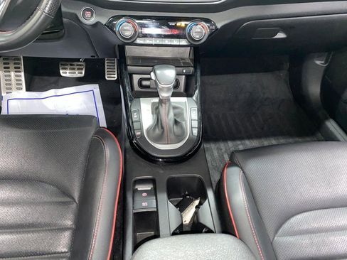 Used 2023 Kia Forte GT w/ GT2 Package image 28