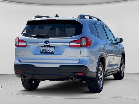 Used 2021 Subaru Ascent Premium w/ Convenience Package AWD/4WD image 34