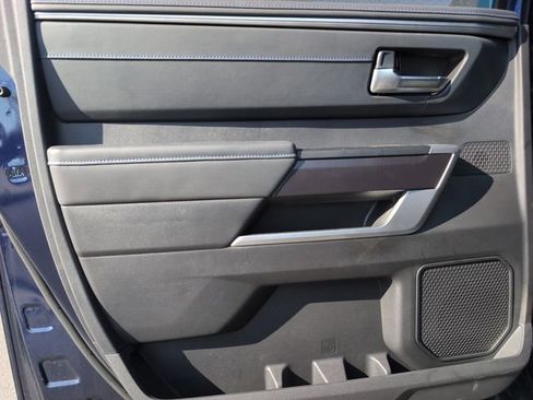 Used 2022 Toyota Tundra Platinum image 30