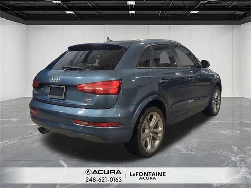 Used 2018 Audi Q3 2.0T Premium w/ Convenience Package image 5