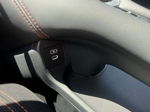Used 2025 Honda HR-V Sport image 24