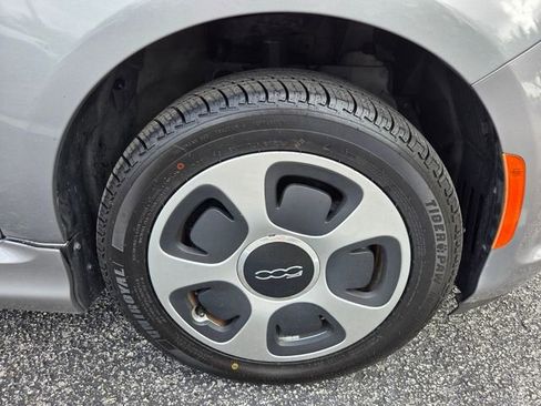 Used 2016 FIAT 500 e image 18