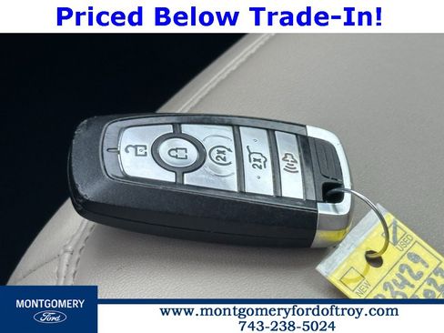 Used 2023 Ford Explorer XLT w/ Equipment Group 202A image 33