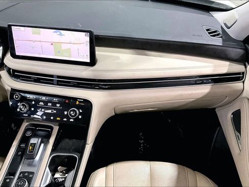 Certified 2025 INFINITI QX60 Sensory image 26