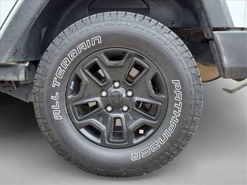 Used 2018 Jeep Wrangler Unlimited Sport AWD/4WD image 9