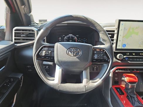 Used 2024 Toyota Tundra Platinum AWD/4WD image 12