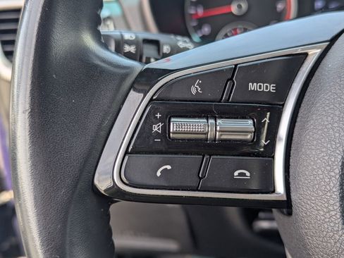 Used 2019 Kia Optima EX image 21