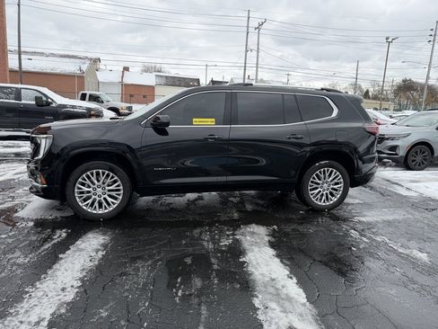Used 2024 GMC Acadia Denali w/ Super Cruise Package image 4