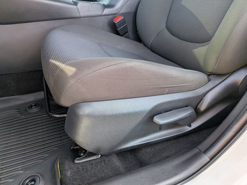 Certified 2025 Toyota RAV4 LE image 15