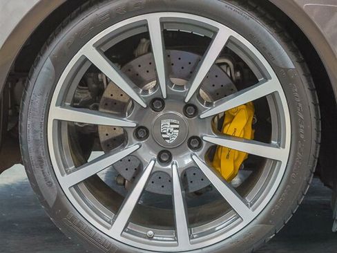 Used 2014 Porsche 911 Carrera 4S AWD/4WD image 39