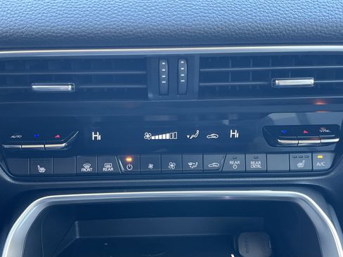 Used 2025 MAZDA CX-90 3.3 Turbo w/ Preferred Package image 7