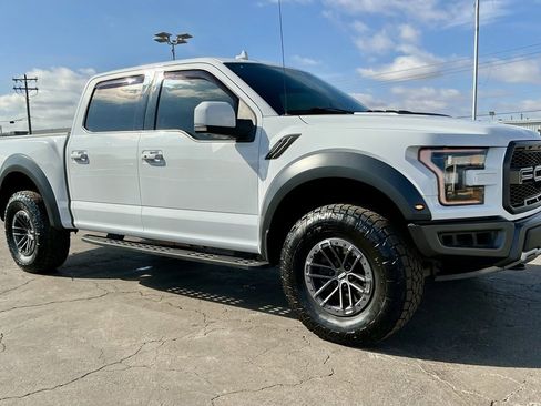 Used 2019 Ford F150 Raptor w/ Equipment Group 802A Luxury image 6