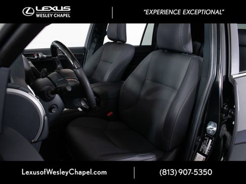 Used 2023 Lexus GX 460 Premium AWD/4WD image 13