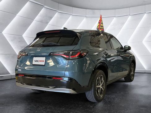 Used 2023 Honda HR-V EX-L image 4