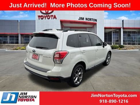 Used 2018 Subaru Forester 2.5i Touring w/ Popular Package #2 image 3