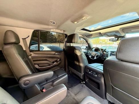Used 2019 GMC Yukon SLT image 29