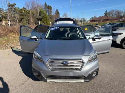 Used 2016 Subaru Outback 2.5i Limited image 27