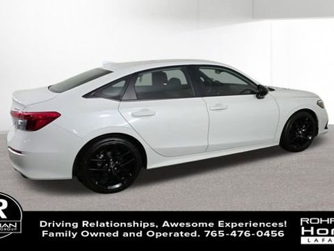 Used 2024 Honda Civic Sport image 10