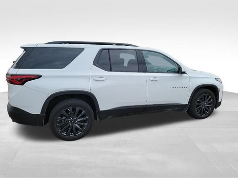 Certified 2023 Chevrolet Traverse RS w/ LPO, Floor Liner Package AWD/4WD image 19