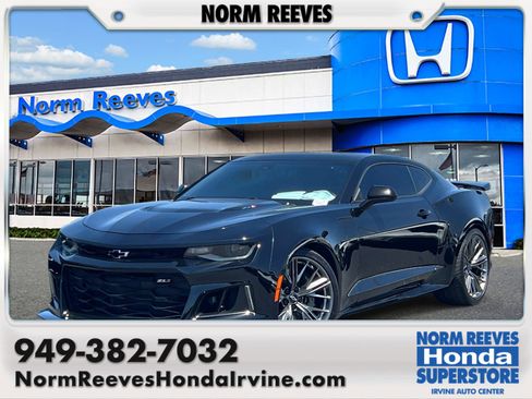 Used 2022 Chevrolet Camaro ZL1 RWD image 1