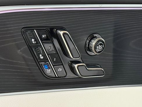 New 2026 Cadillac Lyriq Premium Sport image 18