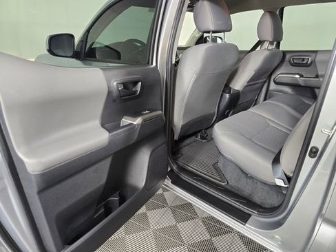 Used 2023 Toyota Tacoma SR5 w/ Technology Package image 17