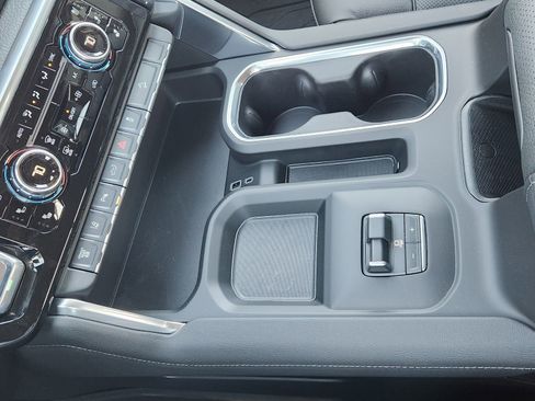 New 2026 GMC Sierra 2500 Denali w/ Denali Reserve Package image 23