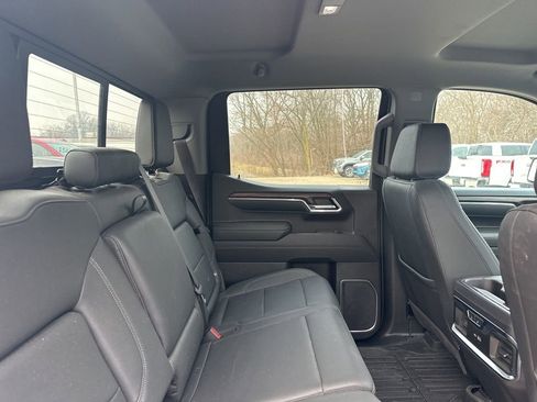 Used 2024 GMC Sierra 1500 SLT w/ SLT Premium Plus Package image 12