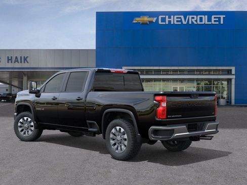 New 2026 Chevrolet Silverado 2500 LT w/ Convenience Package AWD/4WD image 3